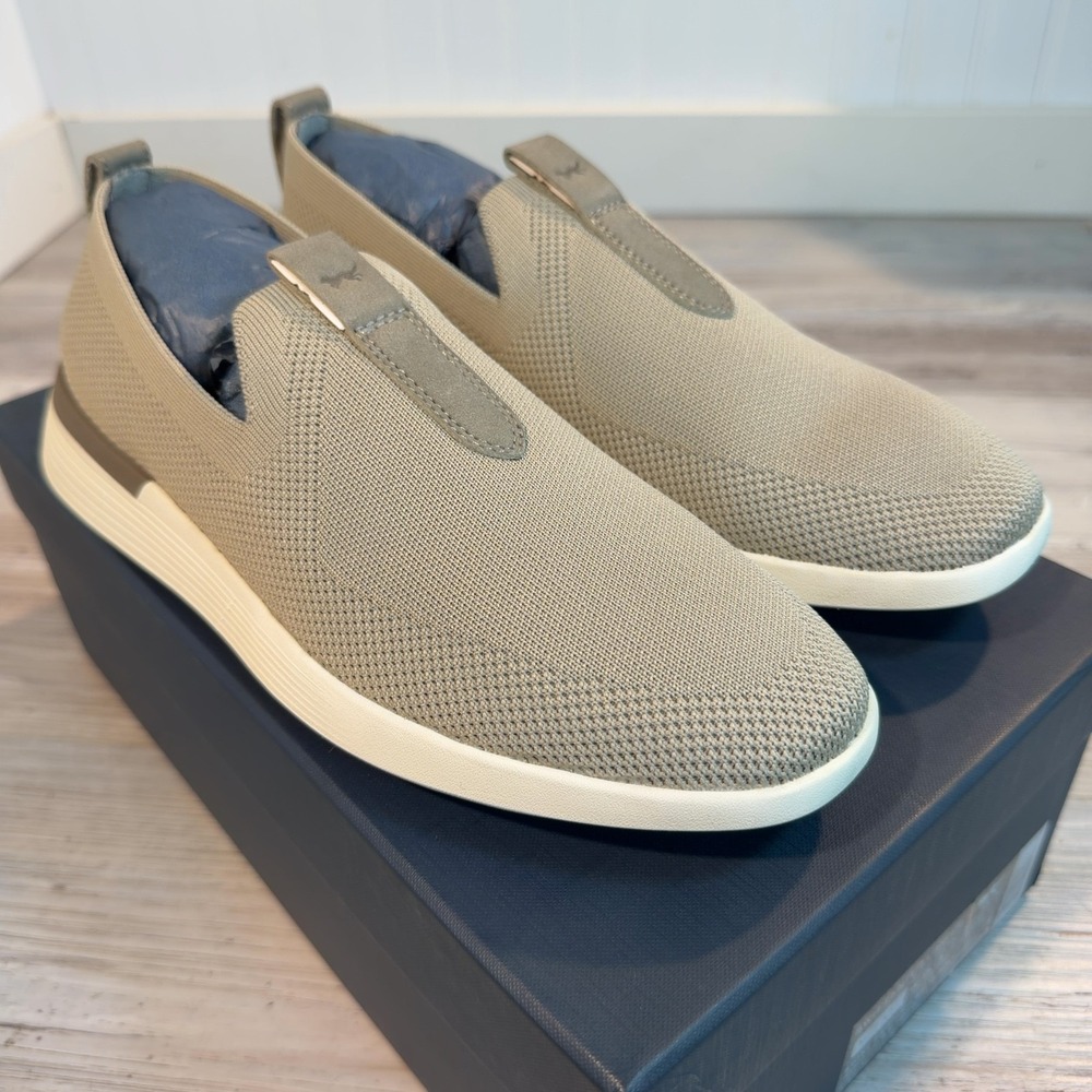 Wolf & Shepherd Swiftknit Mens 7 Womens Size 9 Stone Slip-On Loafer Shoes